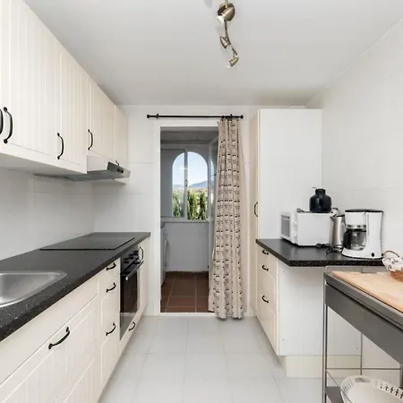 219 - Encantador Atico En Sun Apartment Estepona